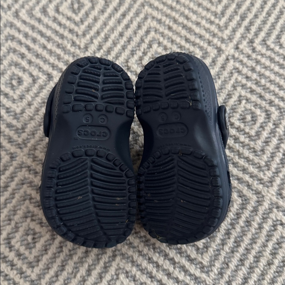Crocs - Picture 2 of 2